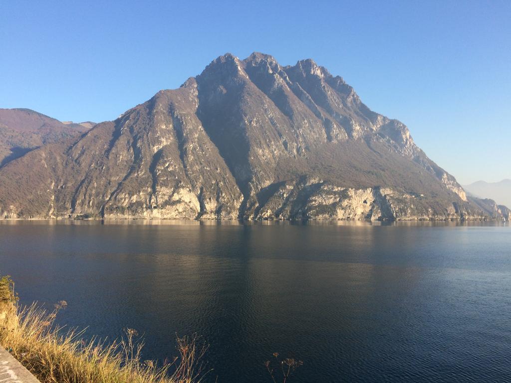 Un Angolo Di Relax Tavernola Bergamasca Exterior foto